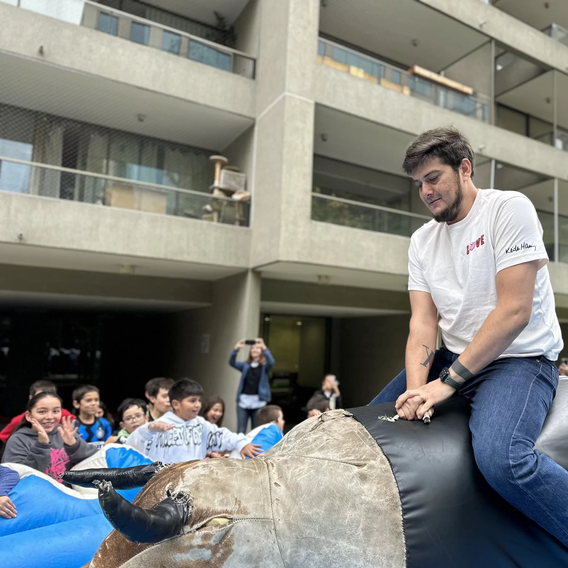 Toro mecánico Prende Tu Fiesta Santiago - Arriendo juegos mecánicos eventos